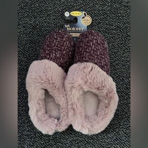 Brand new Size 8.5-9 Isotoner slip on slippers. Burgundy, pink.